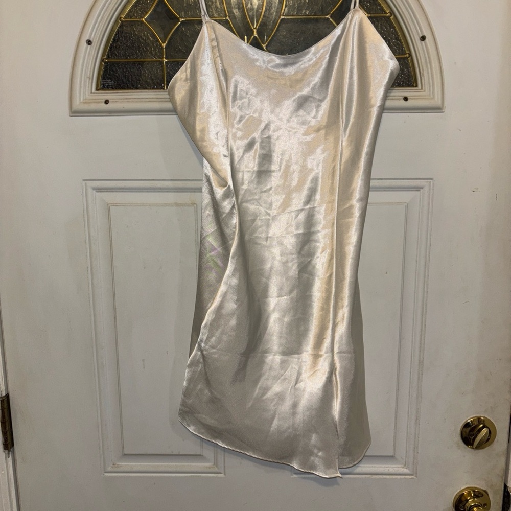 Slip on white satin slip on sz:M(8-10)